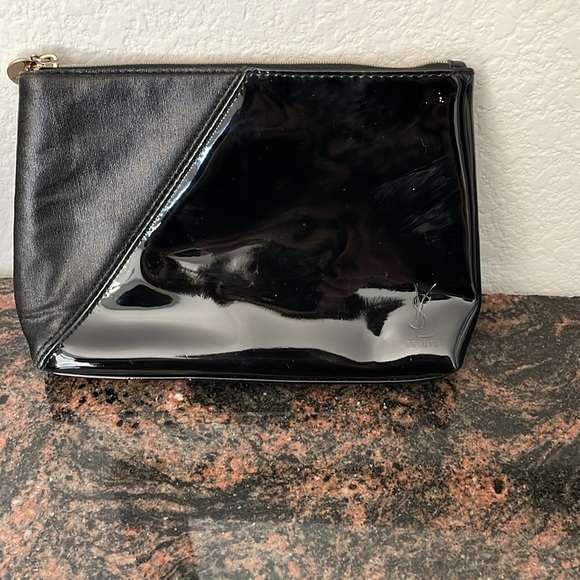 YSL Cosmetics Bag. - Picture 3 of 8